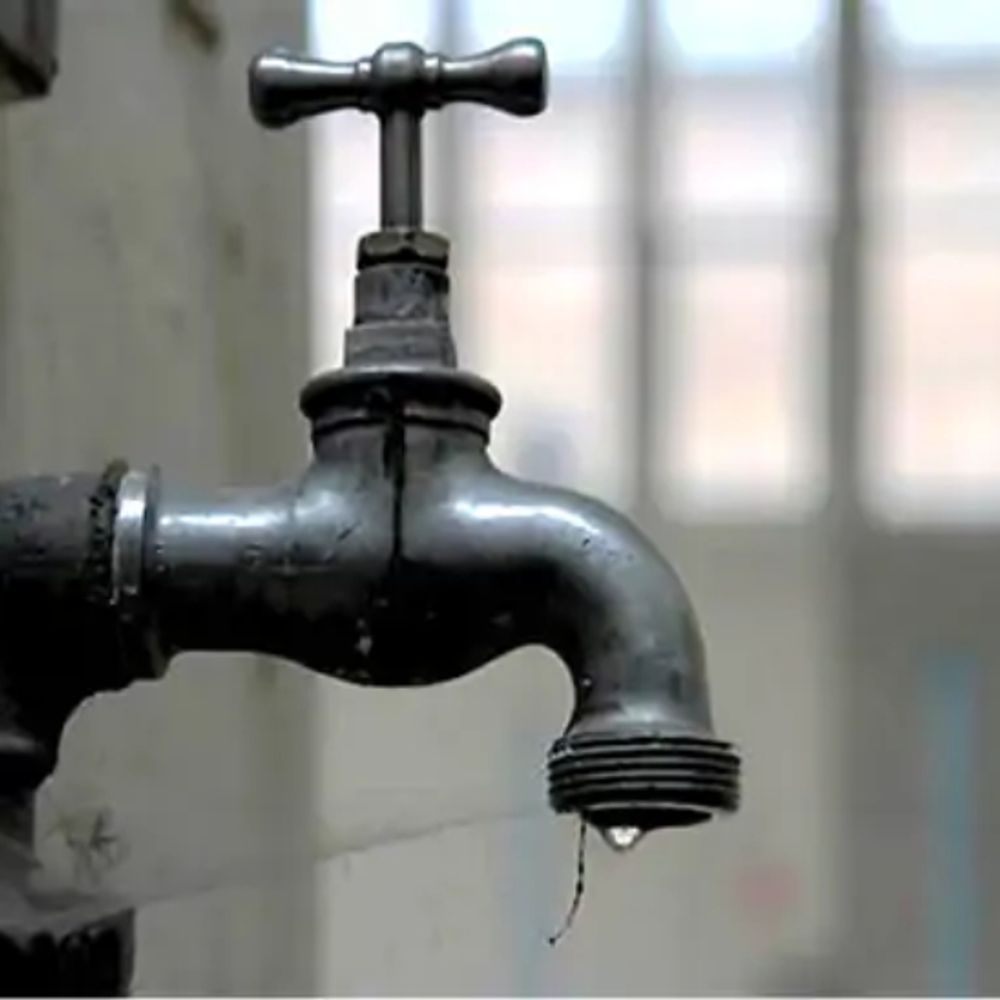 जैसलमेर में वॉटर क्राइसिस- हर मंगलवार सप्लाई होगी बंद:नहरबंदी के कारण मोहनगढ़ हेडवर्क्स से सप्लाई प्रभावित, सोमवार को भी आंशिक कटौती