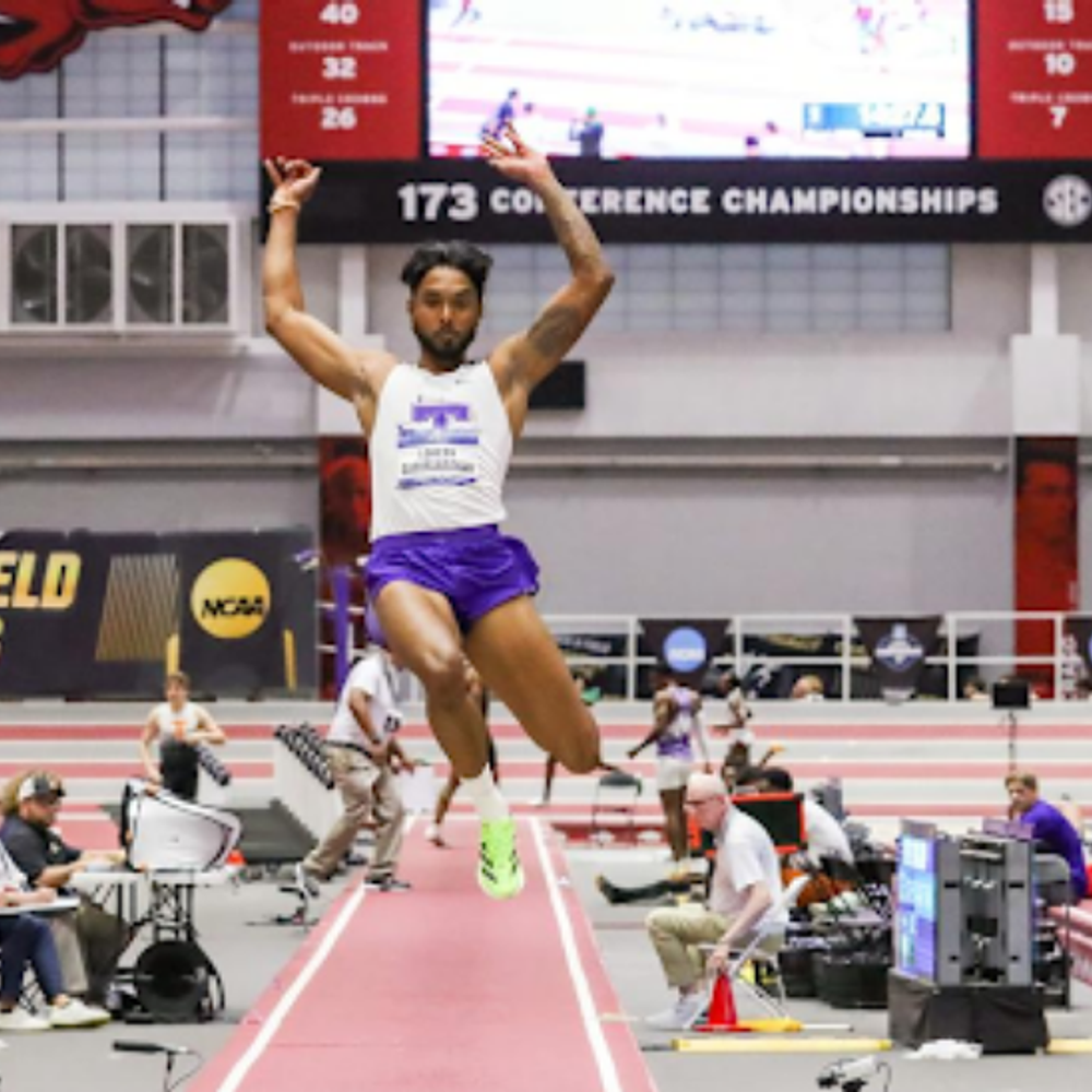 अमेरिका में लोकेश सत्यनाथन ने लॉन्ग जंप में गोल्ड जीता:8.21 मीटर छलांग लगाई, नेशनल कॉलेजिएट एथलेटिक एसोसिएशन डिवीजन-I खिताब जीतने वाले चौथे भारतीय