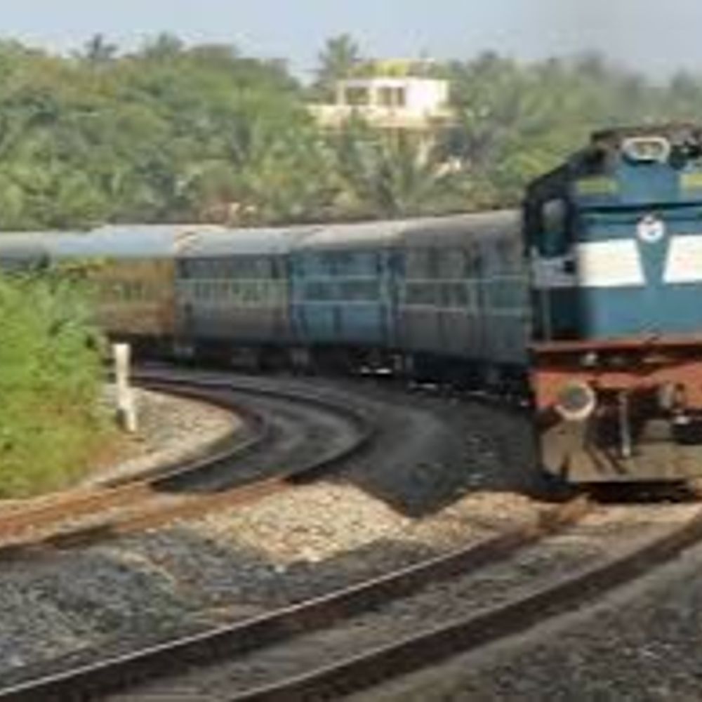 इतवारी–शालीमार साप्ताहिक समर स्पेशल के टाइमिंग में बदलाव:2 अप्रैल से हर शाम इतवारी से चलेगी, दुर्ग रात 9 बजकर 40 मिनट को पहुंचेगी