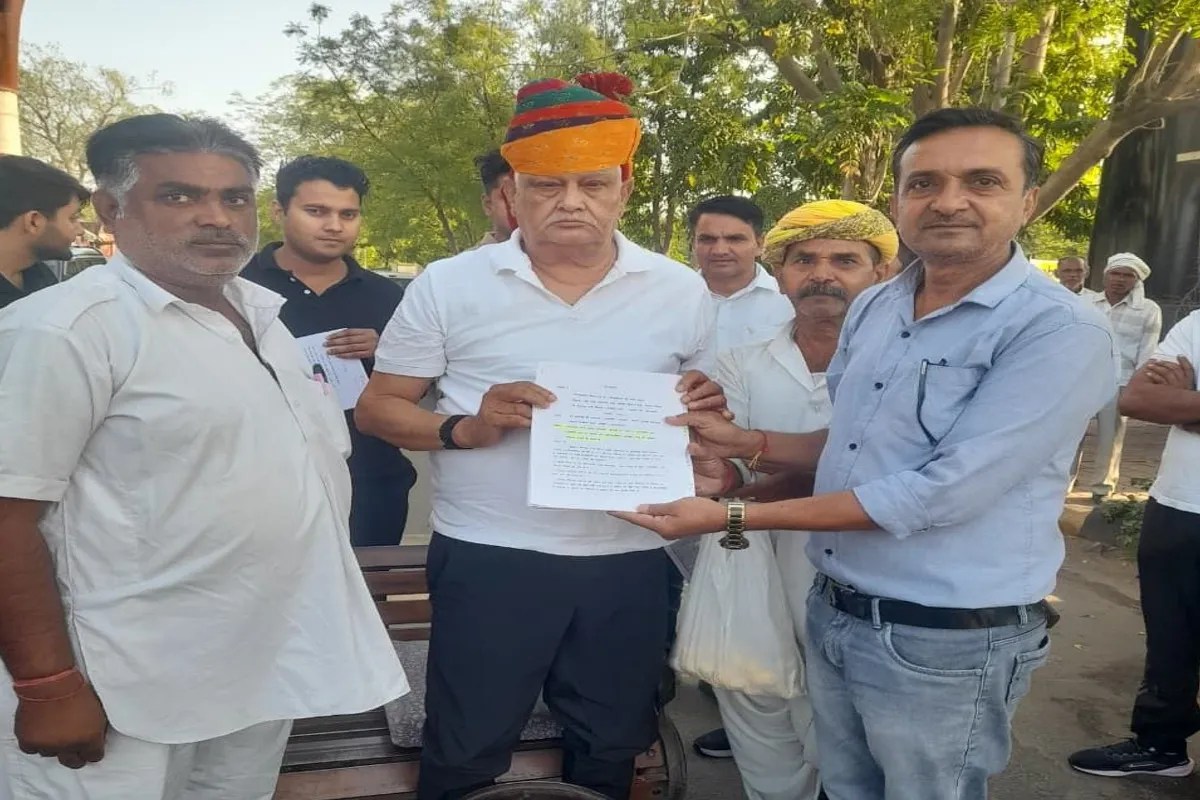 Jalore News: 20 से ज्यादा गांवों का प्रतिनिधिमंडल पहुंचा जयपुर, मंत्री किरोड़ीलाल मीणा को सुनाया अपना दर्द, मिल सकता है तोहफा