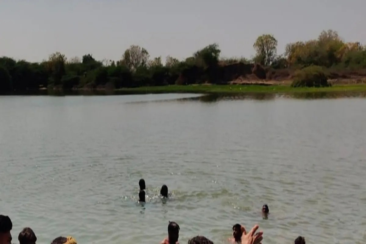 झील के गहरे पानी में एमपी के 3 बच्चे डूबे, भाई-बहन की मौत
