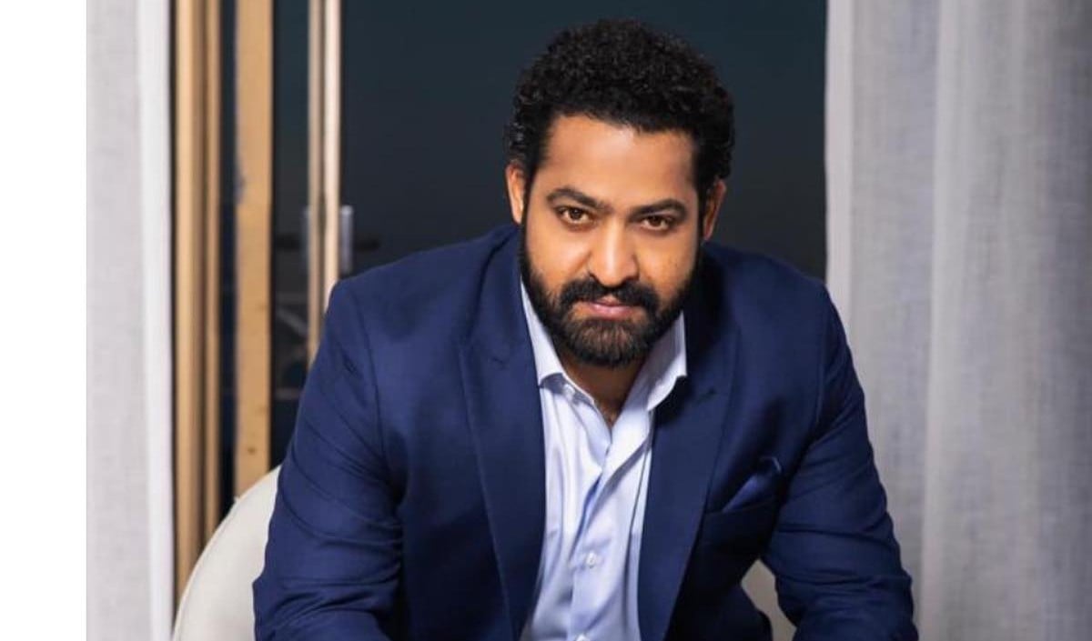 Jr NTR Shocking Transformation: 50 दिनों में घटाया 9.5 किलो मसल्स मास, प्रशांत नील की ‘Dragon’ के लिए बदला रूप
