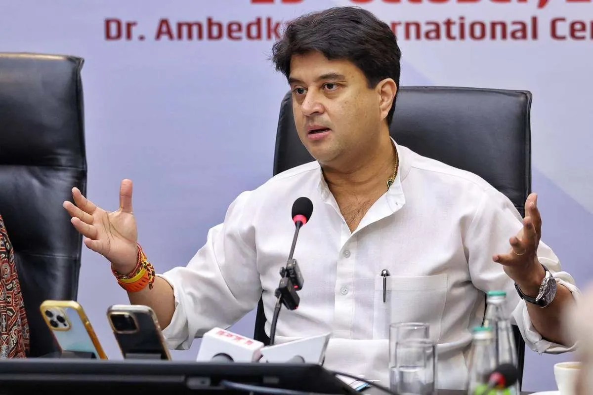 MP News: ज्योतिरादित्य सिंधिया ने दी बड़ी खुशखबरी, दिन में दो बार चलेगी मेमू ट्रेन