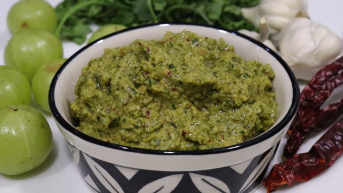 बनाएं आंवला और हरे लहसुन की चटपटी चटनी, गजब का है स्वाद, ट्राई करें आसान सी रेसिपी