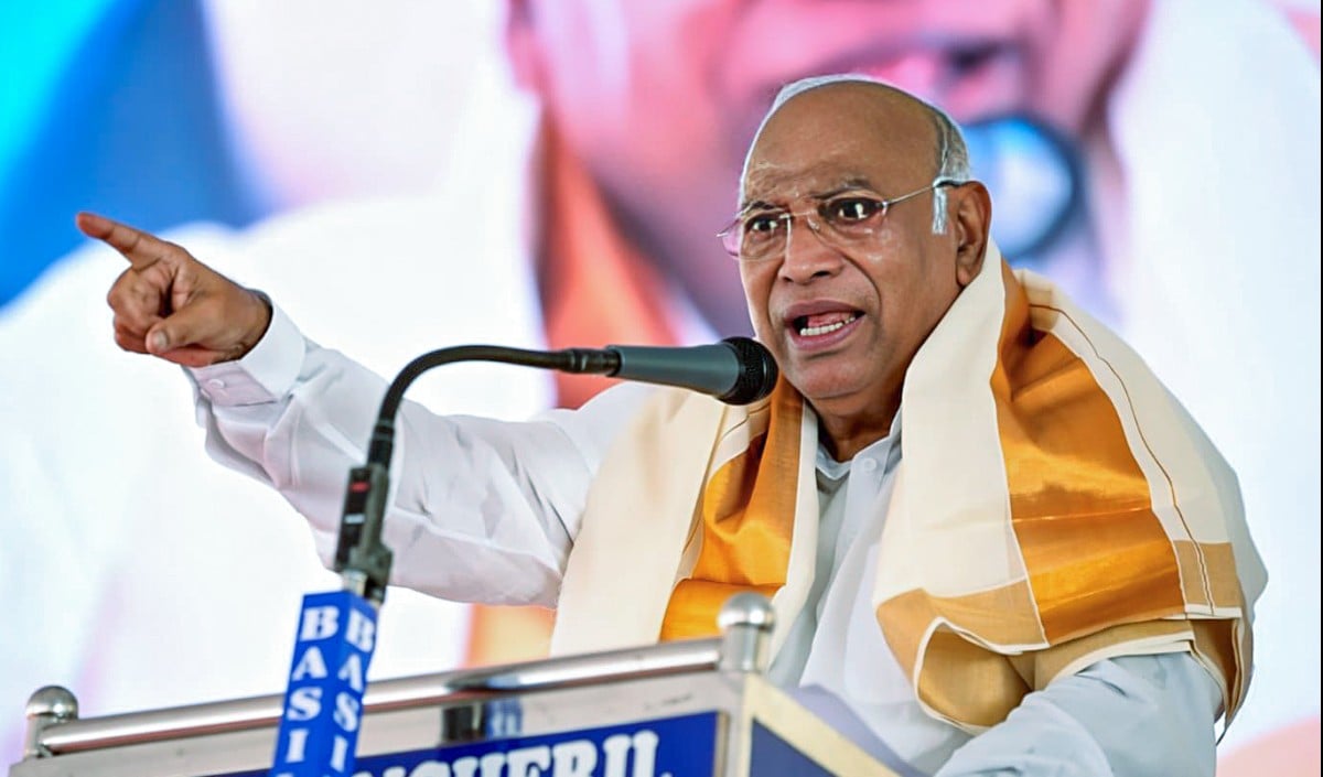 Kerala में कांग्रेस अध्यक्ष Mallikarjun Kharge का विवादित बयान!’अनपढ़ गुजराती’ वाली टिप्पणी पर भड़की BJP, कहा- ‘गुजरात माफ़ नहीं करेगा’