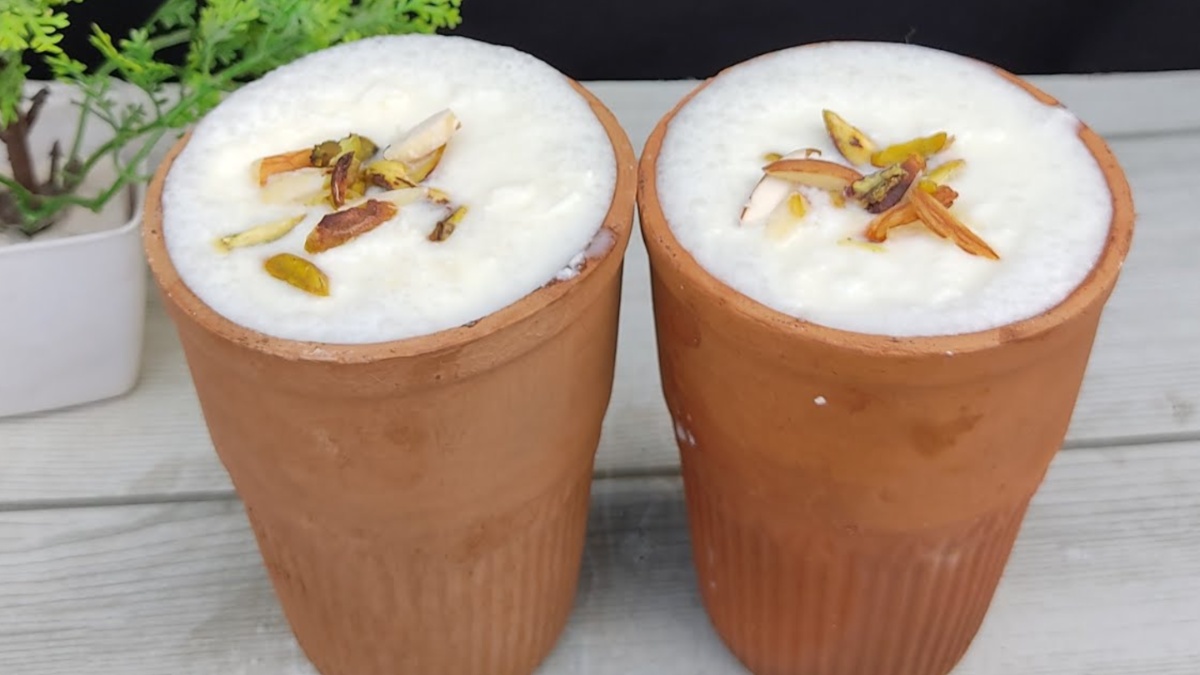 घर पर बना लें एकदम मलाईदार लस्सी, बिना चीनी के मिनटों में होगी तैयार, नोट करें विधि