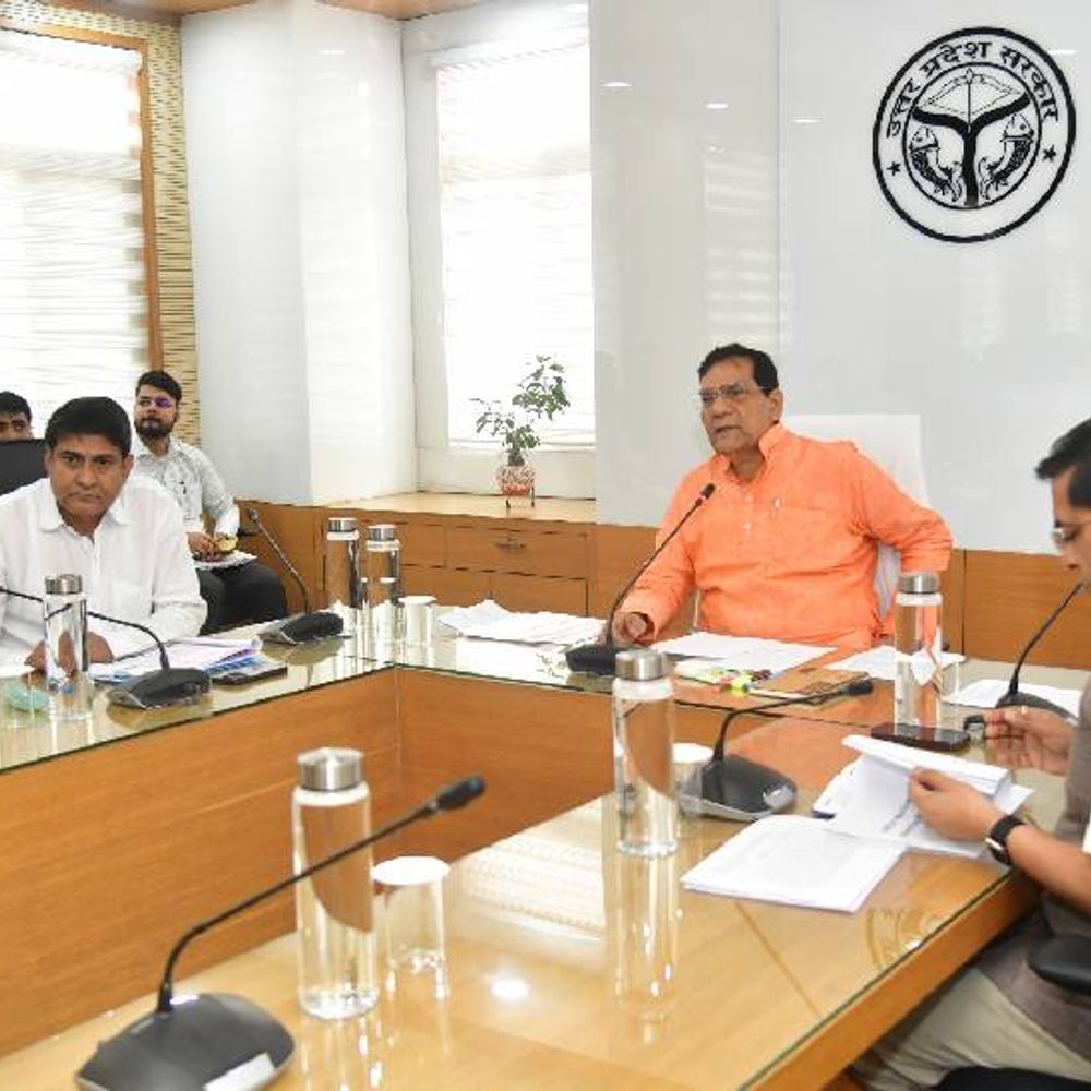 यूपी में जीरो बैलेंस पर भी नहीं कटेगी बिजली:स्मार्ट मीटर पर लगी रोक, कनेक्टशन कटने से पहले आएंगे 5 मैसेज