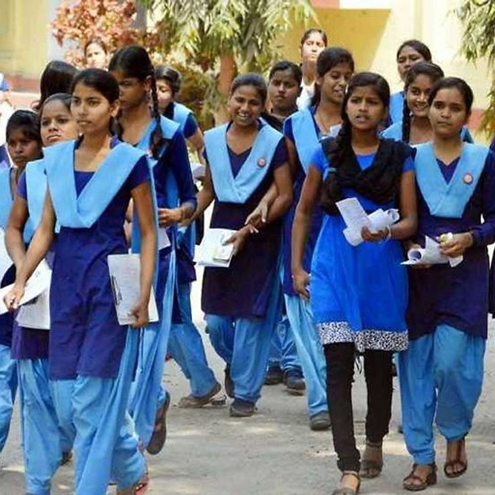 सीएम बालक पोशाक योजना, 75% उपस्थिति होगी तभी मिलेगी ड्रेस