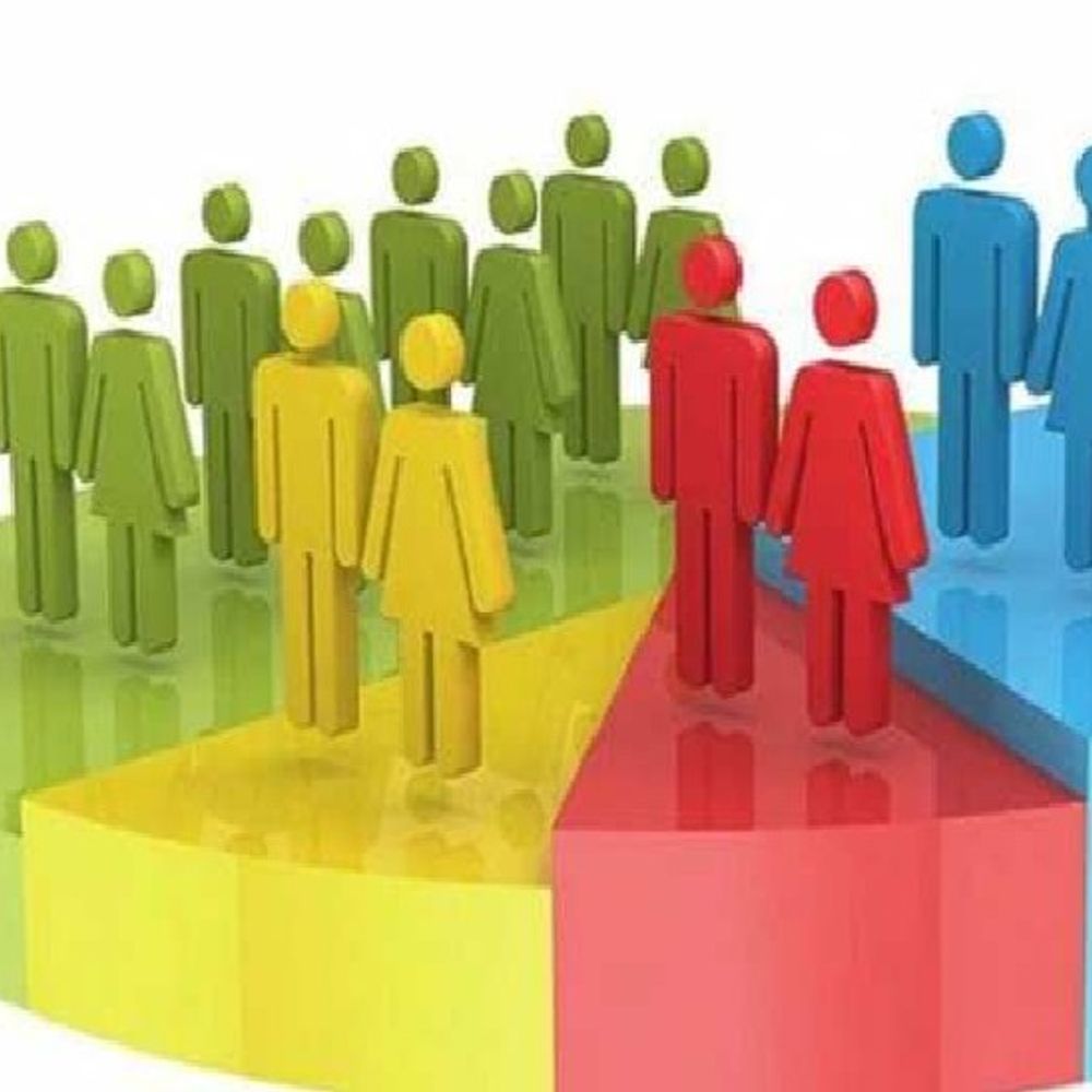 जनगणना का डिजिटल ‘पेच’:डेटा सुरक्षा के लिए एंड्रॉयड-12 जरूरी; पुराने मोबाइल वाले शिक्षक परेशान, मांग रहे नया फोन