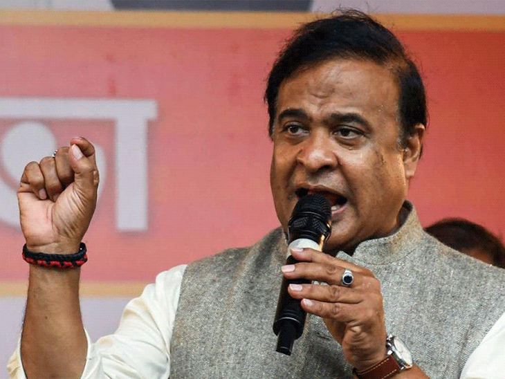 कांग्रेस बोली- असम CM की पत्नी के 3 पासपोर्ट:पूछा- कहां से आए ₹52000 करोड़; हिमंत विदेश भागेंगे, सरमा का जबाव- मानहानि का केस करेंगे