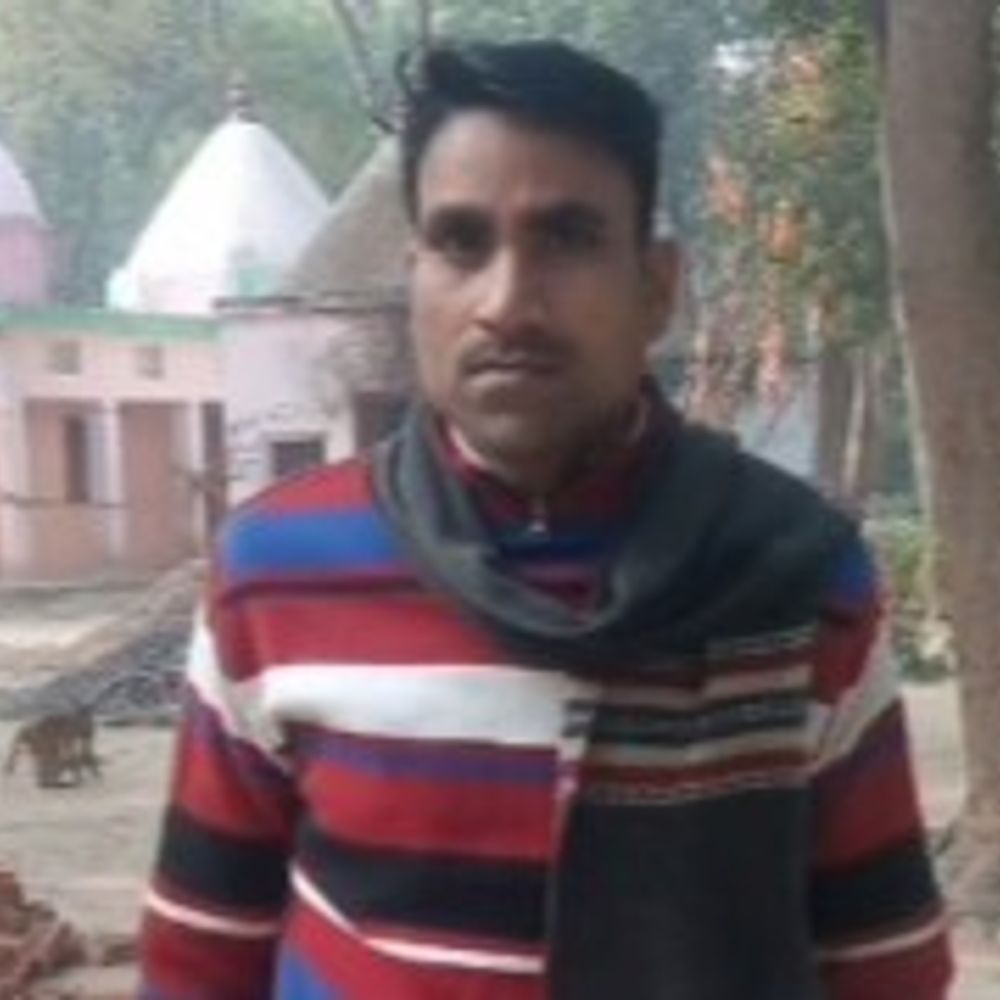 पत्नी को लेने ससुराल जा रहे युवक की मौत:श्रावस्ती में अज्ञात वाहन ने मारी टक्कर, इलाज के लिए ले जाते समय तोड़ा दम