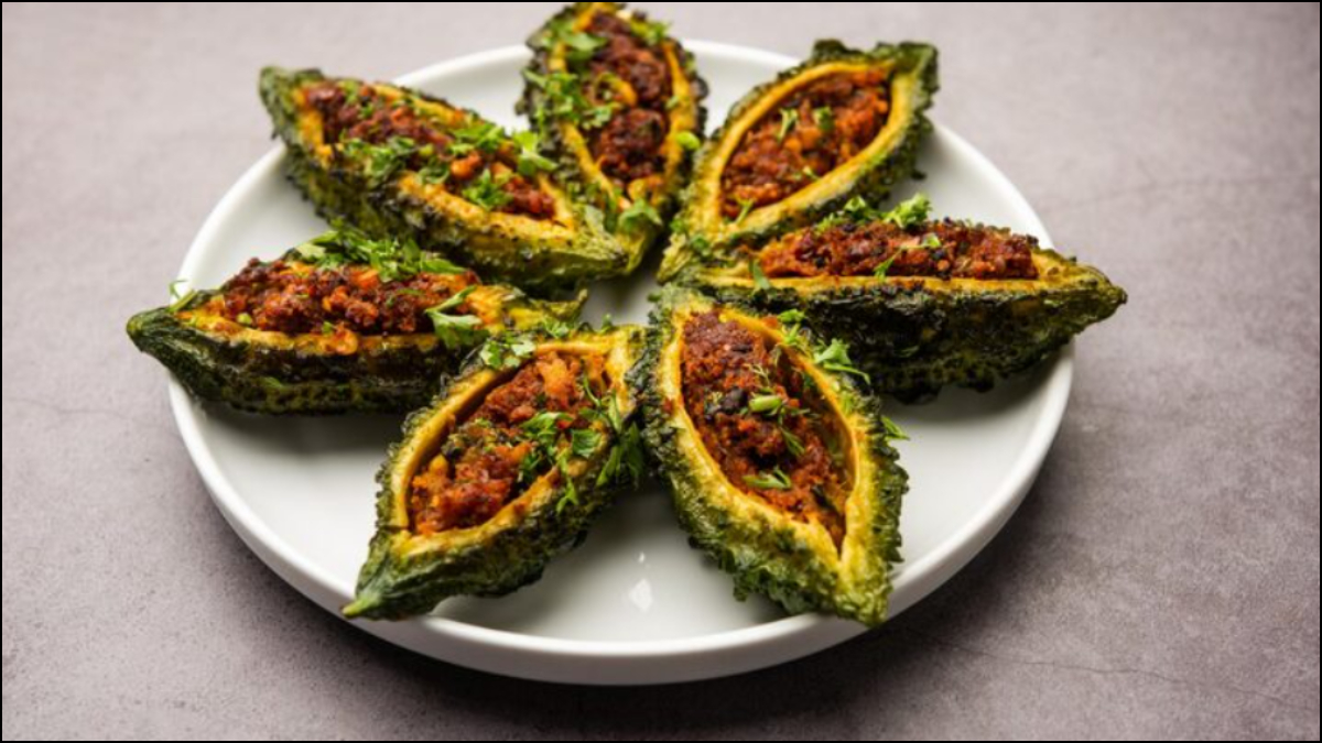 भरवां करेला बनाते वक्त मसाले में मिला दें ये 2 चीजें, मिलेगा दादी नानी वाला स्वाद, फटाफट नोट कर लें रेसिपी