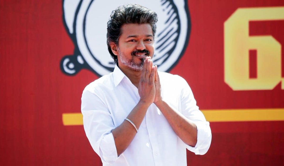 विवादों से जूझने के बाद आई गुड न्यूज, Thalapathy Vijay की आखिरी फिल्म Jana Nayagan इस दिन होगी रिलीज