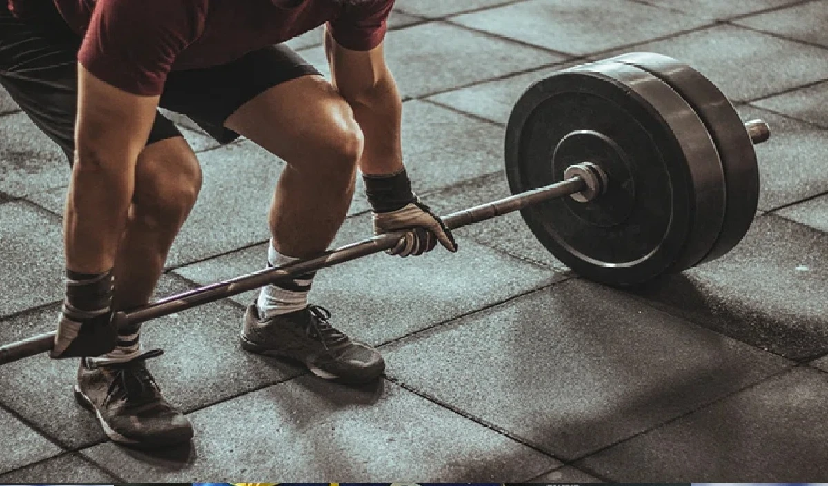 पाकिस्तान भारोत्तोलन महासंघ के प्रमुख और कोच पर कैस ने डोपिंग के कारण आजीवन प्रतिबंध लगाया