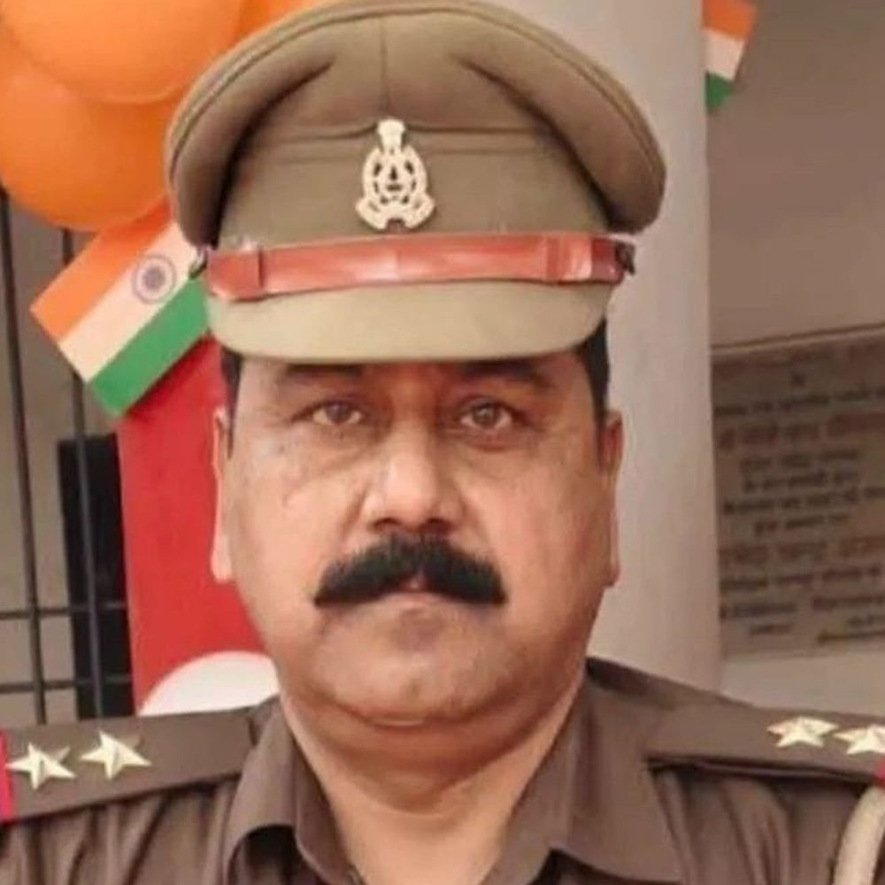 प्रयागराज में उपनिरीक्षक शिवशंकर का निधन:लंबी बीमारी के बाद ली अंतिम सांस, पुलिस महकमे में शोक की लहर