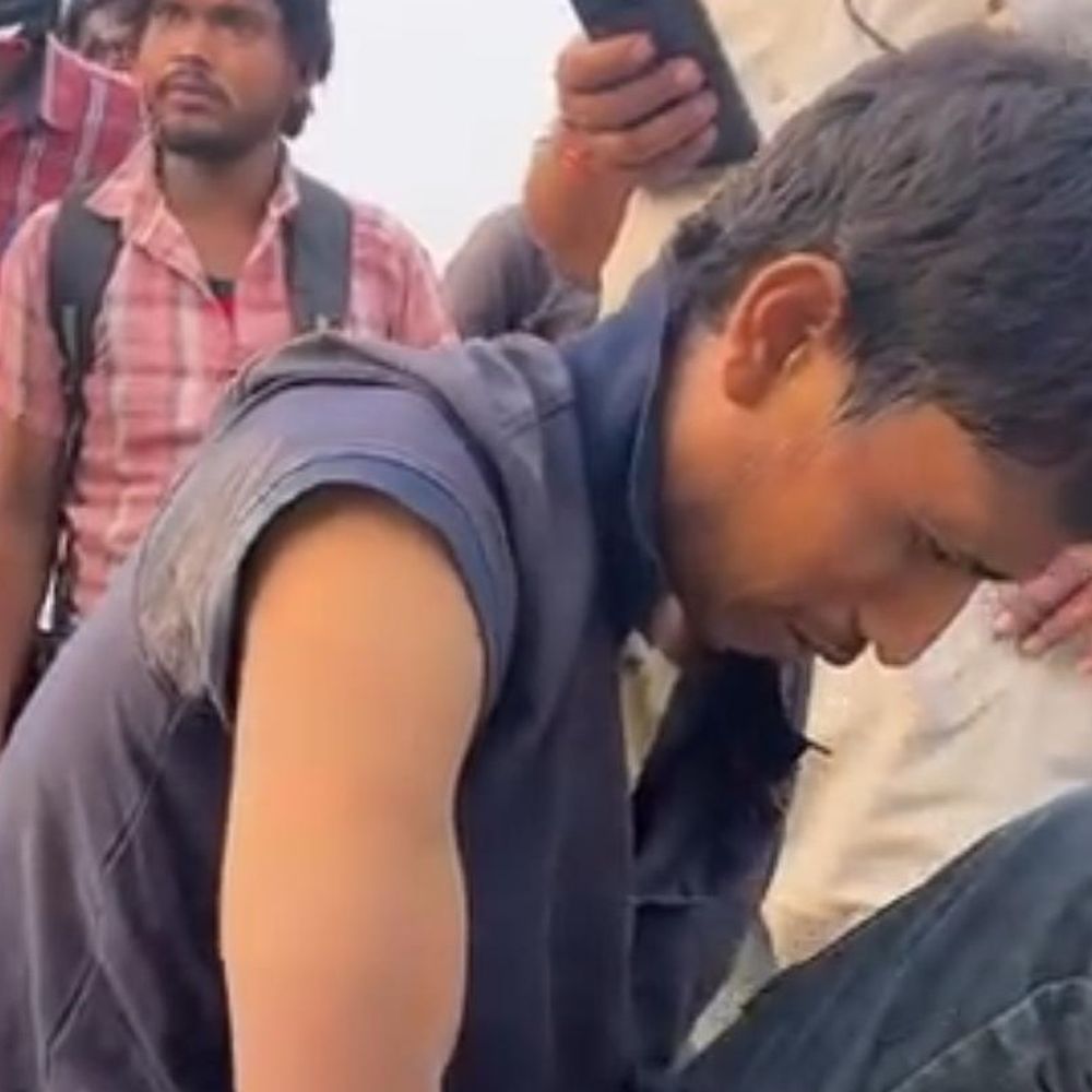 पूर्णिया में ट्रांसफार्मर से तार काटते युवक पकड़ा गया:स्थानीय लोगों ने पकड़ा, नशे की हालत होने का आरोप