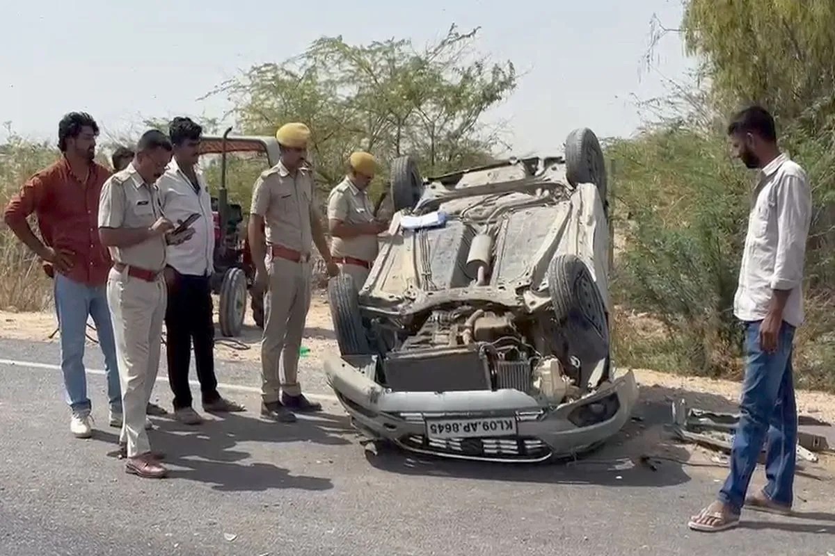 Jaisalmer accident news: चालक को आई झपकी, पलटी कार, वृद्ध की मौत