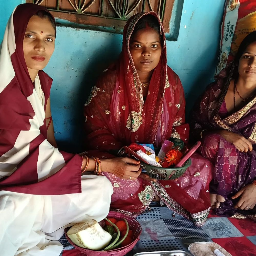 आंगनबाड़ी केंद्रों पर गोद भराई दिवस का आयोजन:गर्भवती महिलाओं को पोषण, स्वास्थ्य और स्वच्छता के प्रति किया जागरूक