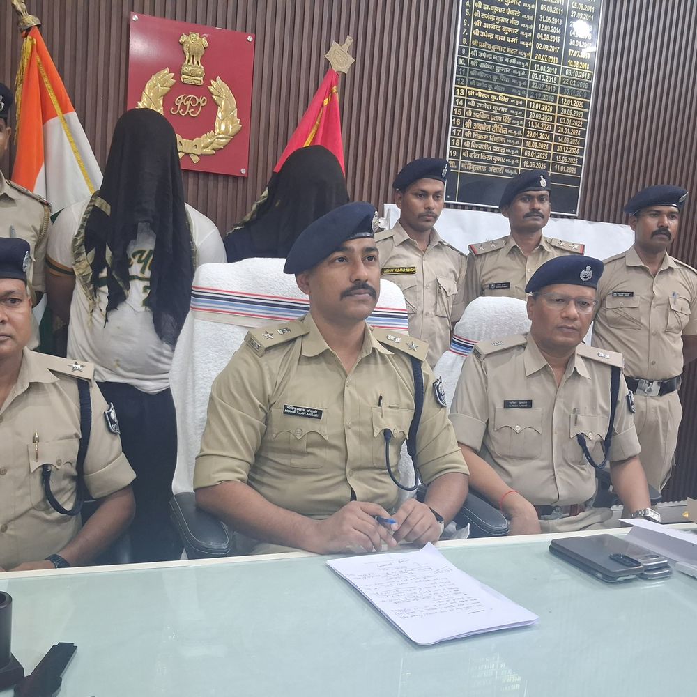 एक करोड़ की हेरोइन के साथ दो तस्कर गिरफ्तार:ड्रग्स सिंडिकेट के खिलाफ कार्रवाई, नॉर्थ ईस्ट से ट्रेन से पहुंचे थे मुजफ्फरपुर
