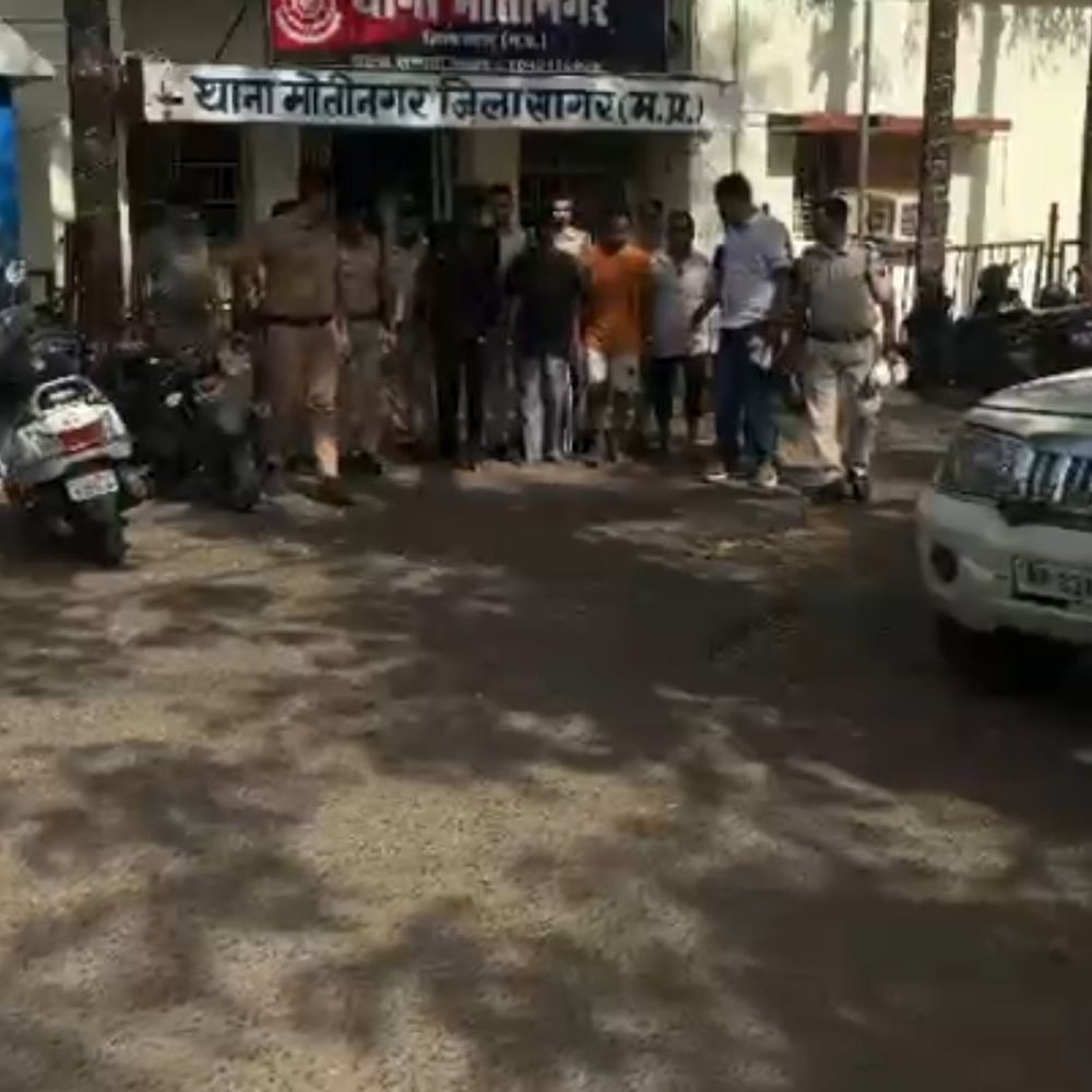 सागर गोलीकांड में 2 और आरोपी गिरफ्तार:कुल 5 लोग गिरफ्त में, इनमें एक महिला और नाबालिग भी; मुख्य आरोपी यश अब भी फरार