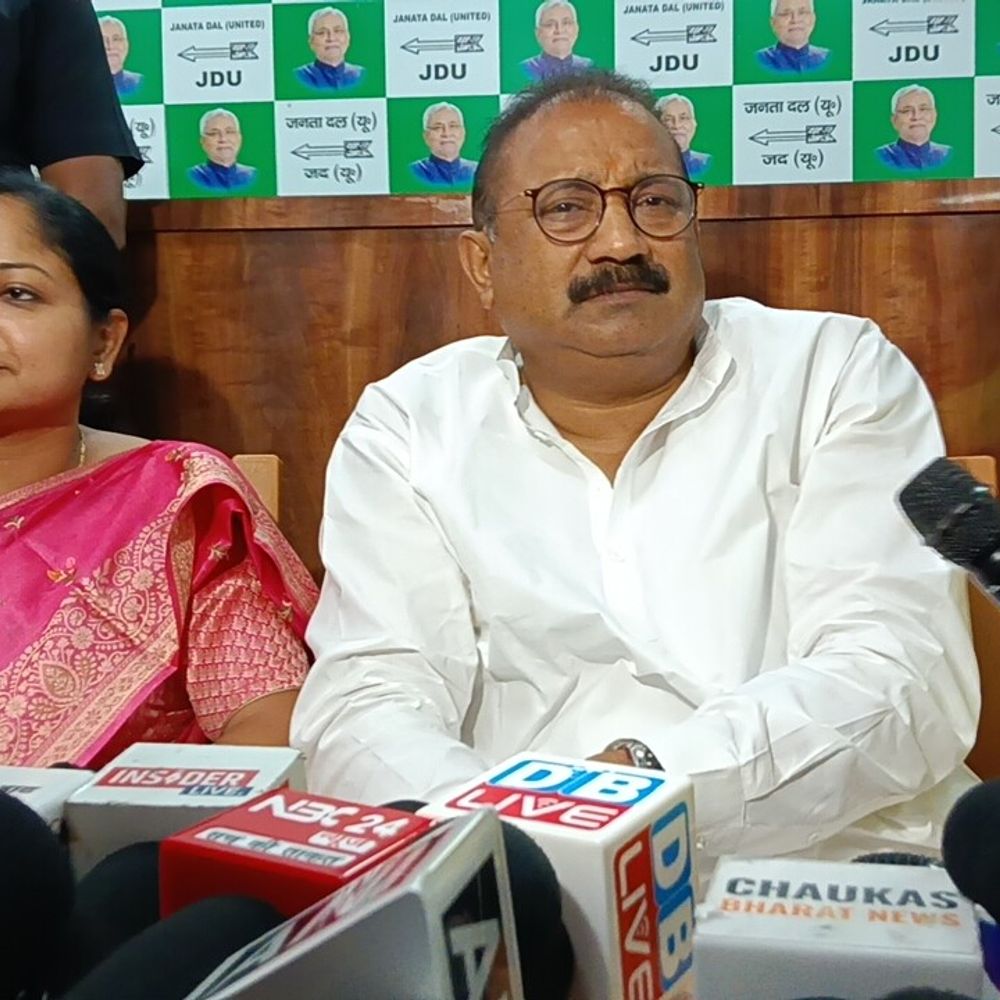 बिना पीएनजी कनेक्शन के नहीं बनेगा अपार्टमेंट:बिहार सरकार लाएगी नया नियम, अशोक चौधरी का तेजस्वी पर तंज; बोले-खुद डिप्टी सीएम रहे, लोन व्यवस्था नहीं समझते