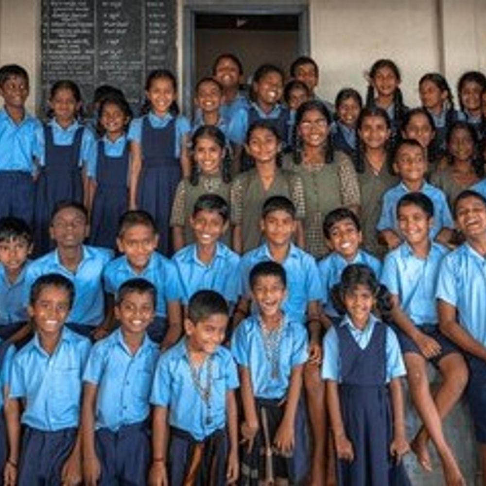 अब सीधे खाते में ट्रांसफर होंगे यूनिफॉर्म के पैसे:छात्र-छात्राओं के लिए जनआधार लिंक कराना अनिवार्य, कक्षा 1 से 8वीं तक के पात्र विद्यार्थियों को मिलेगा बेनिफिट
