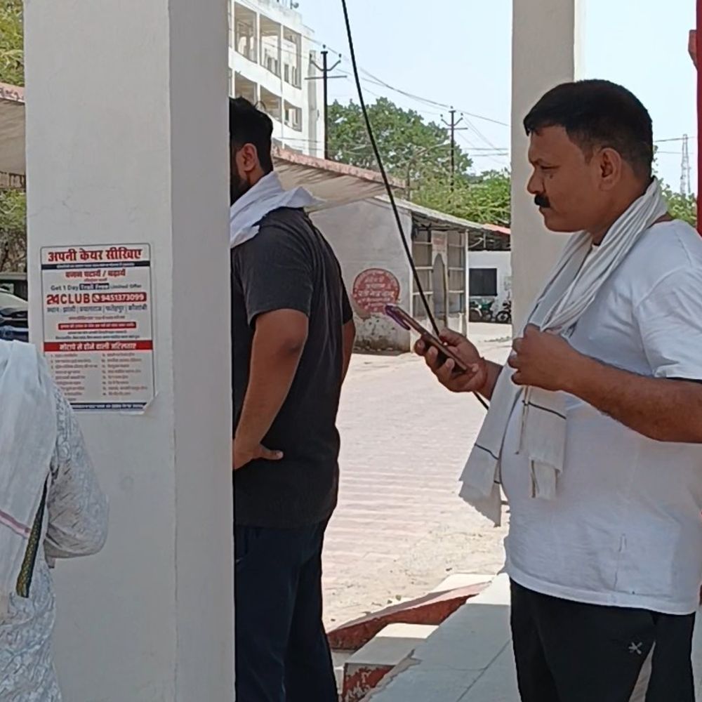 झांसी में युवक ने उद्यान कर्मी ने लगाई फांसी:परिजन बोले-लंबे समय से तनाव में था, किसी से बात भी नहीं करता था