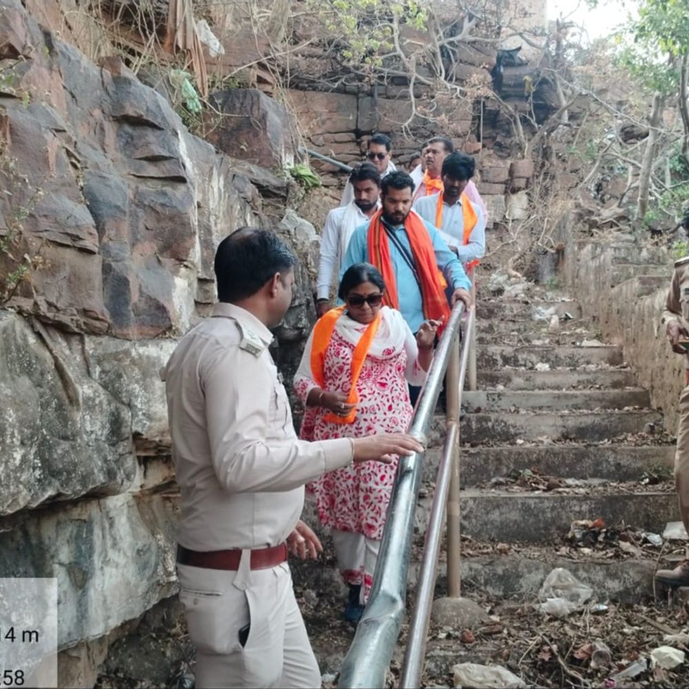 जल्द खुल सकता है महोदरा का प्राचीन केदारनाथ धाम:3 साल से बंद मंदिर का भोपाल के वैज्ञानिकों ने किया सर्वे; 3 हफ्ते में सौंपेंगे रिपोर्ट