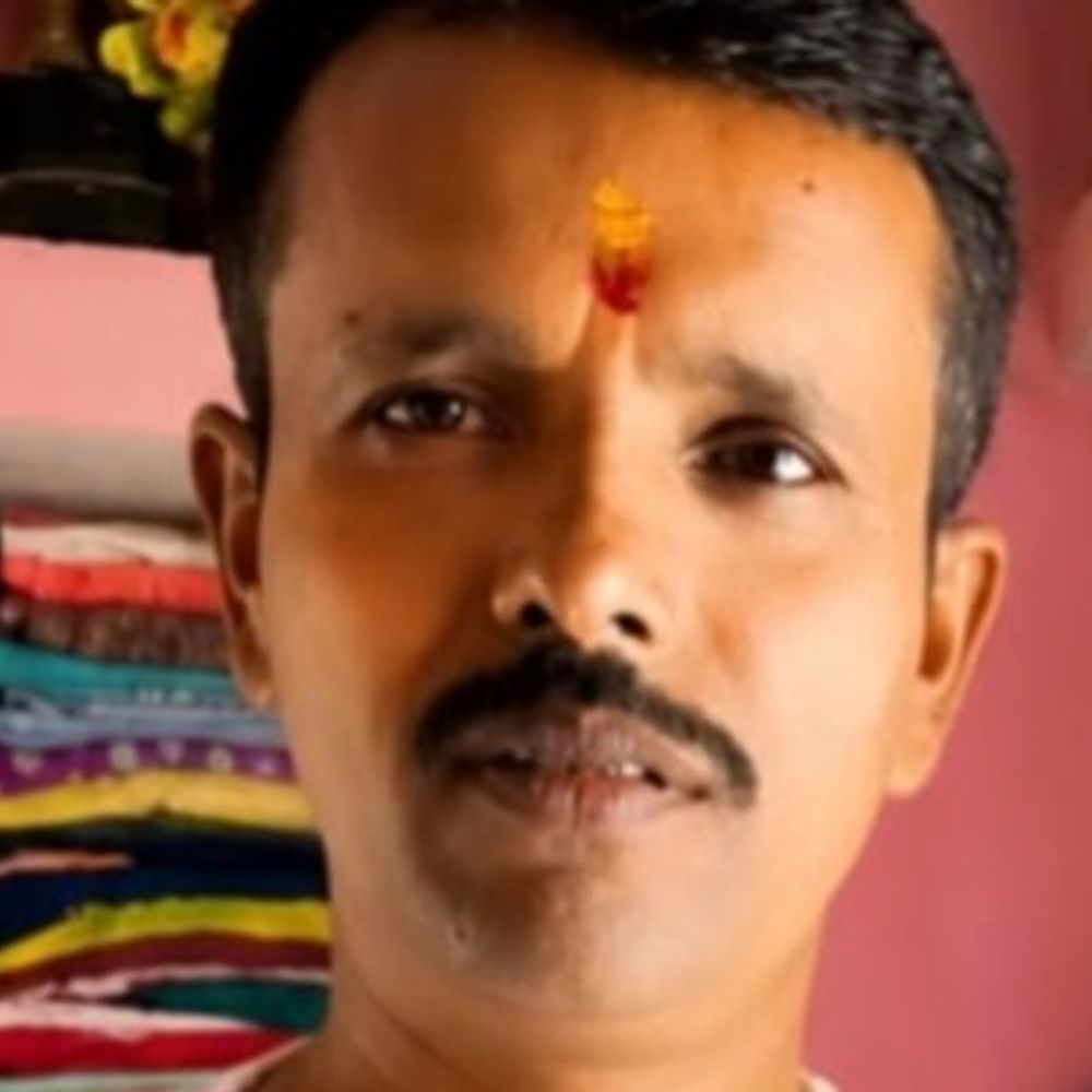 सड़क हादसे में जख्मी अधेड़ की मौत:भोजपुर में घर से समान खरीदने के लिए निकले थे, बाइक सवार ने मारी टक्कर