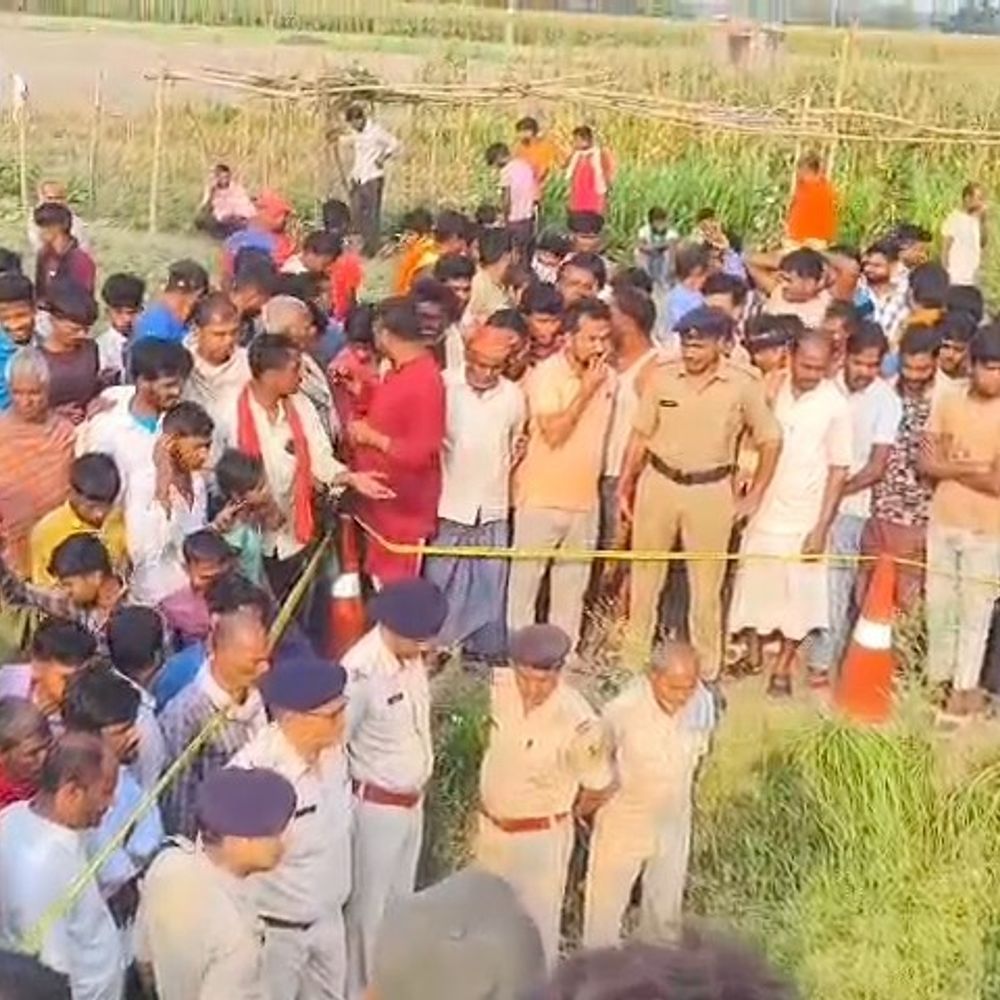 बेगूसराय में युवक की गोली मारकर हत्या:सड़क किनारे गड्ढे में लाश मिली, पास में पड़ी थी बाइक; दोस्त को ससुराल छोड़कर घर लौट रहा था