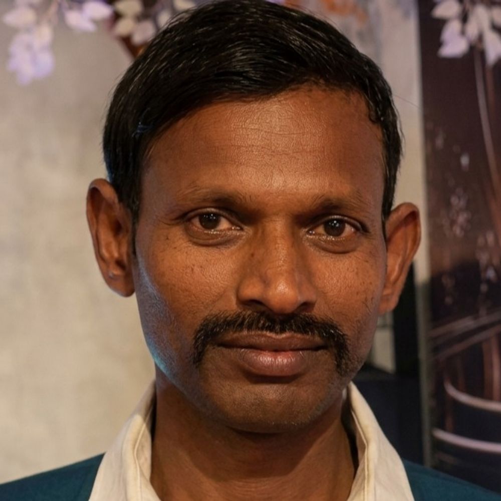 बेगूसराय में राजमिस्त्री ने की खुदकुशी:भाई बोला- पत्नी के घर छोड़कर जाने से तनाव में था, सरप्राइज गिफ्ट देने की बात कही थी