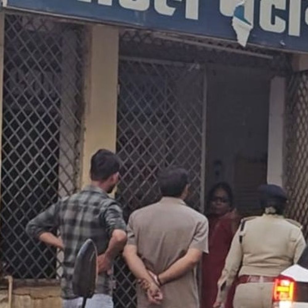 छिंदवाड़ा जिला अस्पताल में रेप पीड़िता 5 घंटे परेशान:ड्यूटी डॉक्टर बोलीं- पीड़िता को मुझसे पूछकर लाए हैं क्या, तुम्हारे हिसाब से काम थोड़ी करुंगी