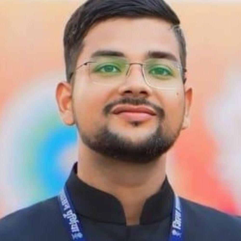 पूर्णिया डीएम अंशुल कुमार एक साथ दो जिम्मेदारियां संभालेंगे:प्रमंडलीय आयुक्त का अतिरिक्त प्रभार मिला, राष्ट्रपति द्रौपदी मुर्मू के हाथों हो चुके हैं सम्मानित