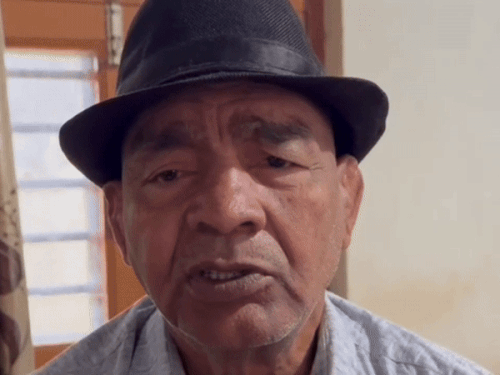 विनेश के समर्थन में आए महावीर फोगाट:बोले- आंदोलन के बाद भी महासंघ में कोई बदलाव नहीं आया; मोजूदा प्रमुख बृज भूषण की कठपुतली