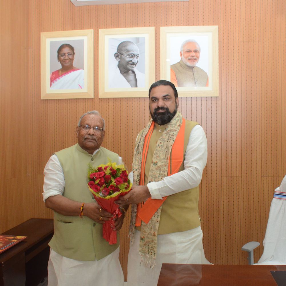 तारकिशोर प्रसाद ने CM सम्राट चौधरी को कटिहार बुलाया:जिले के विकास और परियोजनाओं पर हुई चर्चा, आवासीय भवन के निर्माण की मांग रखी