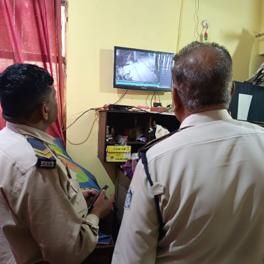 मॉर्निंग वॉक पर निकले अकाउंटेंट से लूटा था मोबाइल:CCTV फुटेज से खुला राज, दो बदमाश पकड़े, जयपुर में तीसरे लुटेरे की तलाश में दबिश
