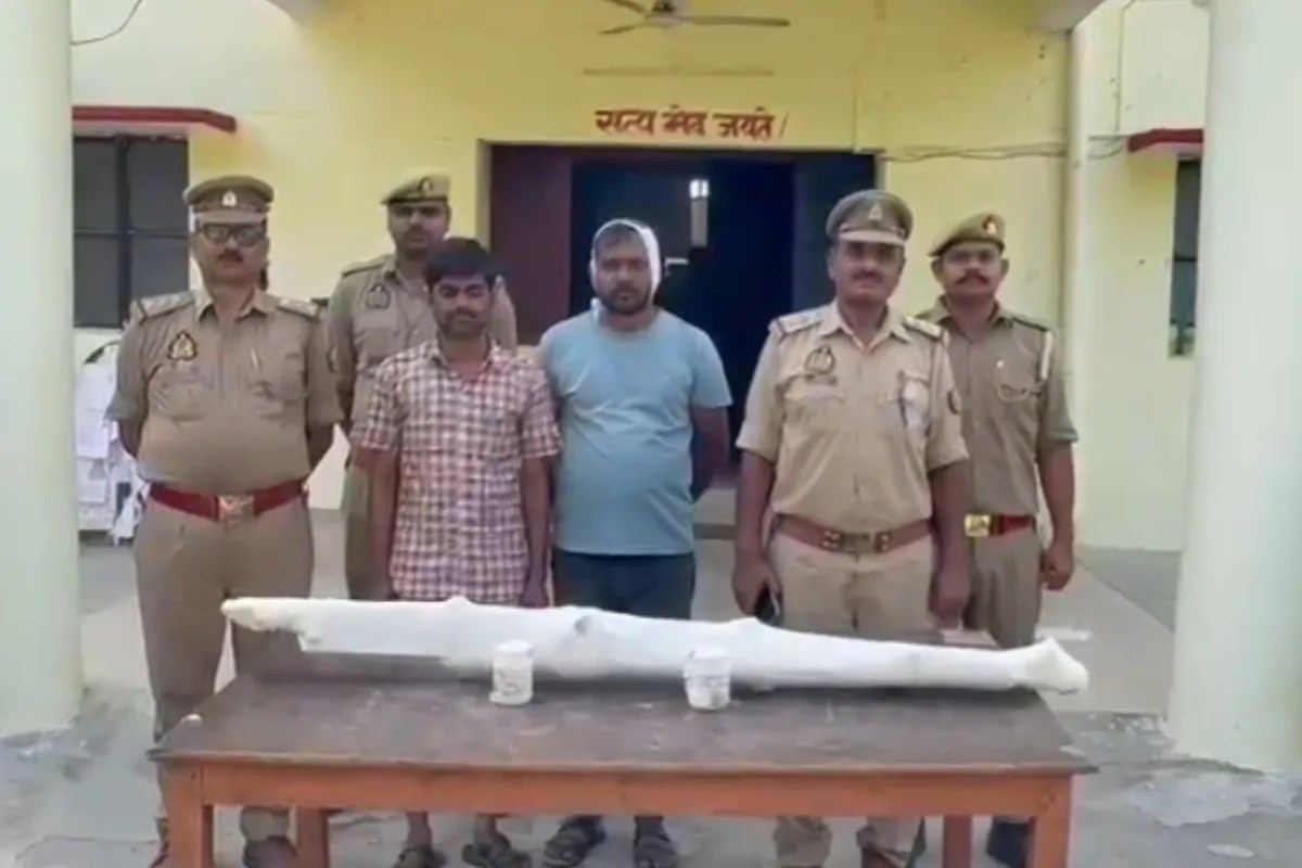 Gonda News: बेटे को बचाने गए पिता की हत्या, पैसे की लेनदेन को लेकर नशे हुआ था विवाद, दो आरोपी चढ़े पुलिस के हत्थे