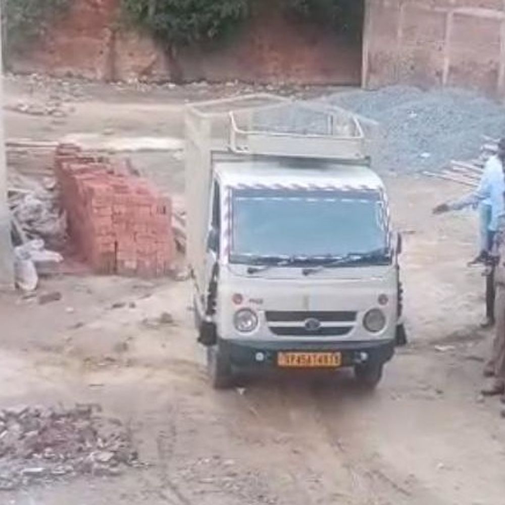 24 घंटे में पलटी कहानी, मां की भी लाश मिली:जिसे बताया गया 4 बेटों का कातिल; उसकी लाश पर चोट के निशान