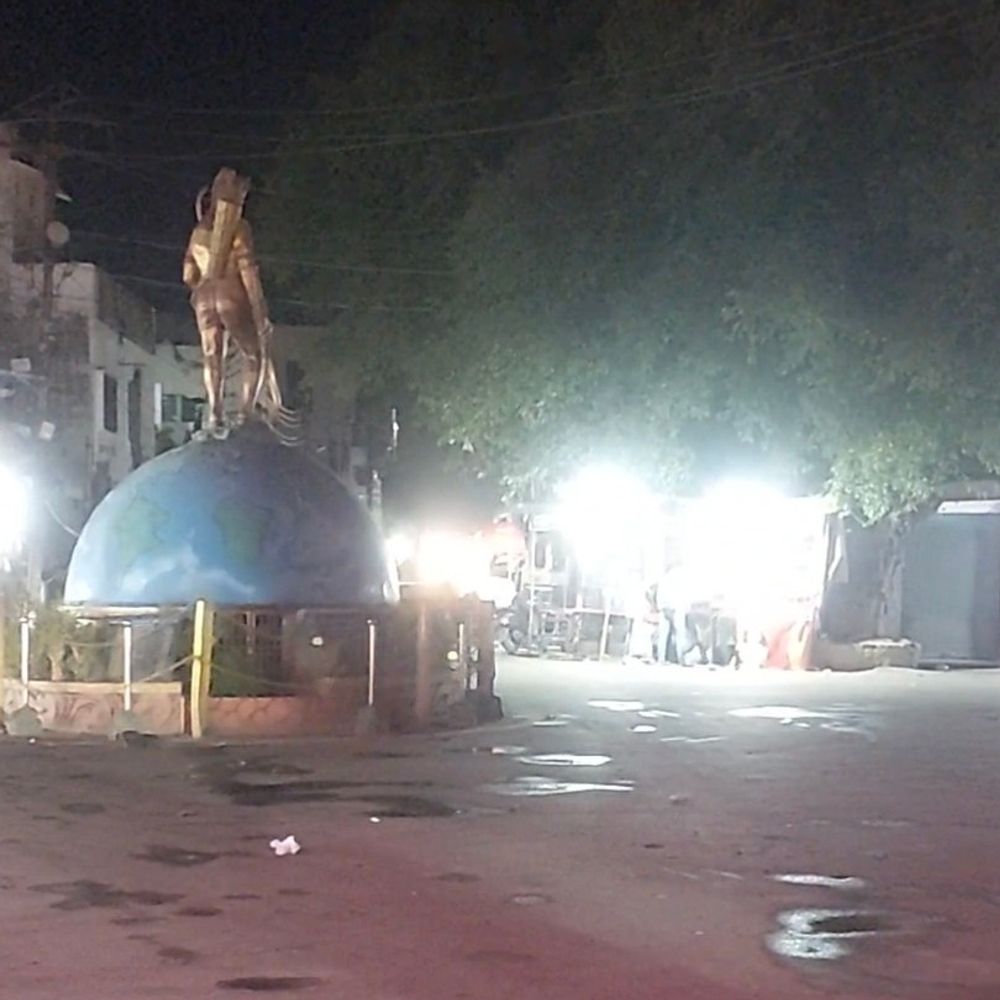 बदायूं में आंधी-बूंदाबांदी से तापमान गिरा, गर्मी से राहत:3 डिग्री सेल्सियस कम हुआ पारा, बिजली आपूर्ति ठप
