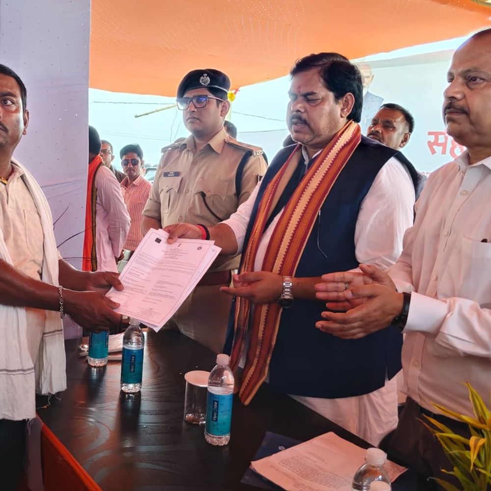 सहरसा में 3 घंटे देरी से पहुंचे मंत्री मिथिलेश तिवारी:सहयोग शिविर में 57 मामलों का हुआ निष्पादन; DM-SP भी रहे मौजूद