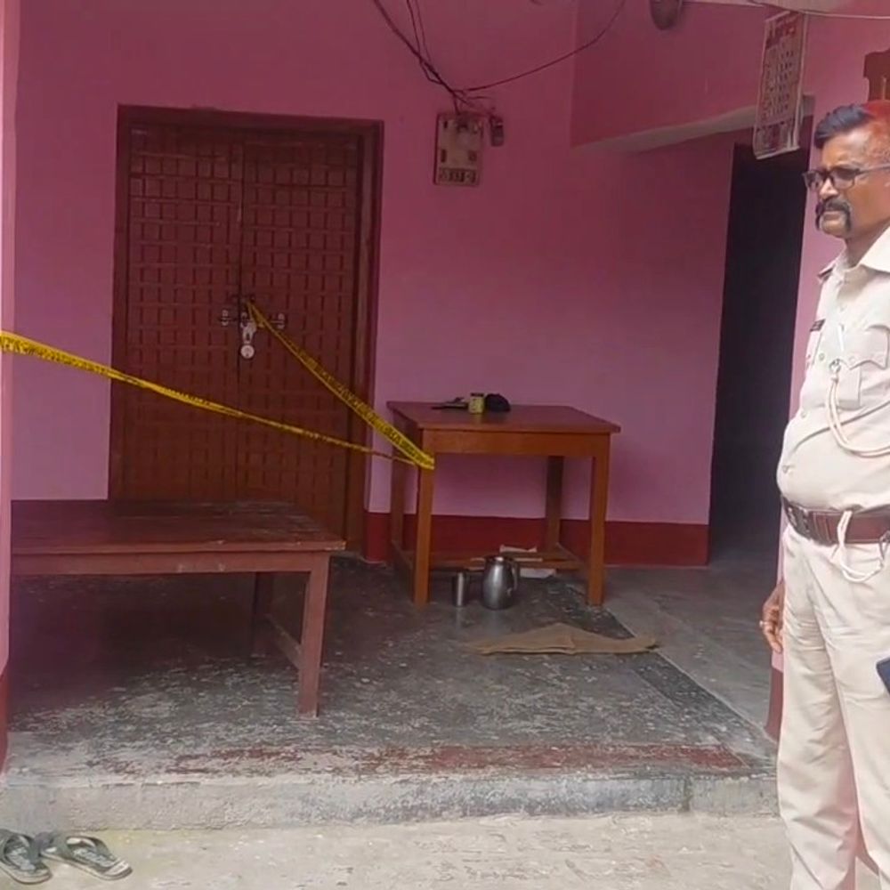 मधेपुरा में किसान की गोली मारकर हत्या:दीवार फांद कर घर में घुसा बदमाश, सोए अवस्था में 3 बार की फायरिंग