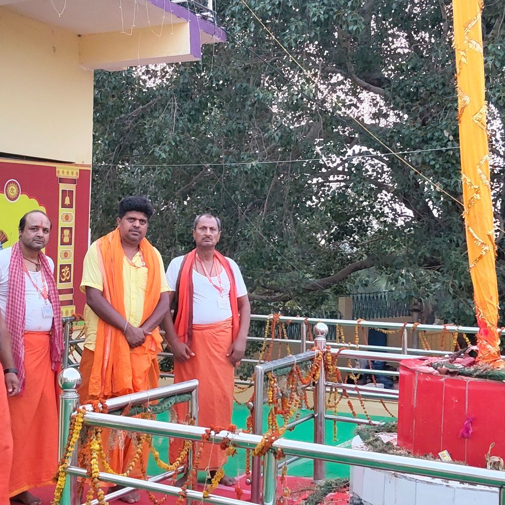 प्रशासन की बैरिकेडिंग से आस्था पर पहरा:राजगीर मलमास मेला; बिना दर्शन बाहर निकल रहे श्रद्धालु, तीर्थ पुरोहितों में आक्रोश