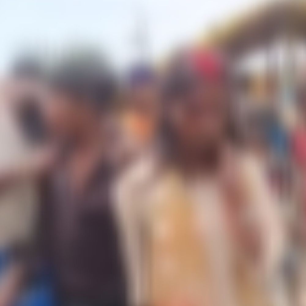 कटिहार में आपत्तिजनक हालत में देख नाबालिगों की शादी कराई:किशोर का आधा सिर मुंडवाया; DCPO बाेले-वीडियो की करा रहे जांच