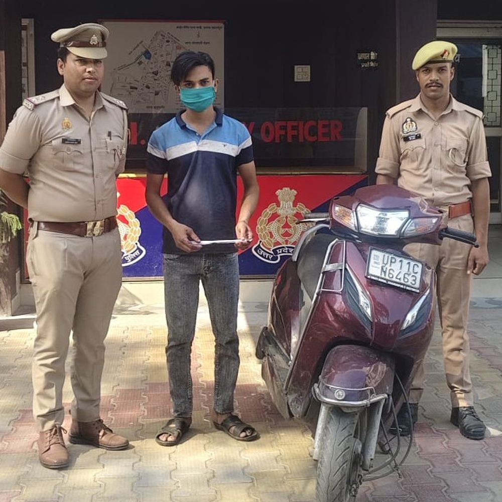 सहारनपुर में अवैध पशु कटान का आरोपी गिरफ्तार:50 किलो मीट, स्कूटी और अवैध छुरा बरामद