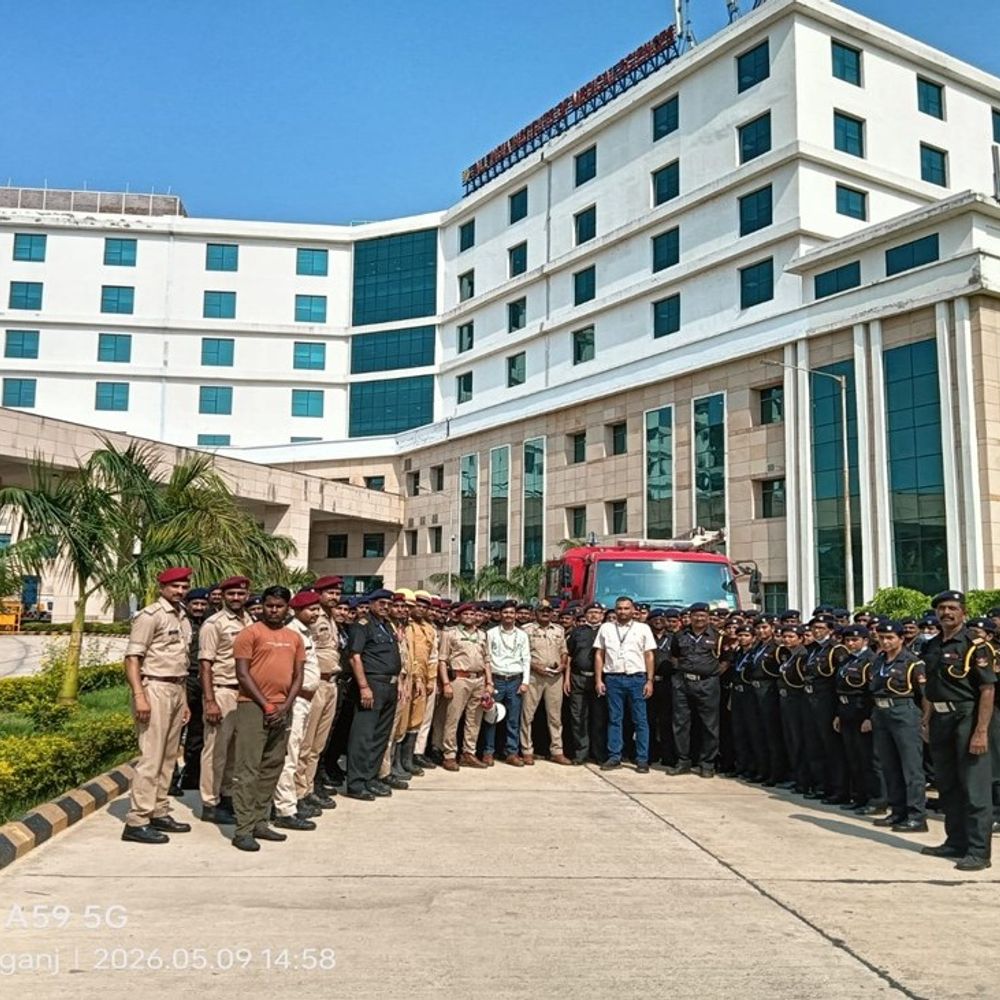 एम्स रायबरेली में अग्नि सुरक्षा सप्ताह आयोजित:जागरूकता बढ़ाने और आपदा प्रबंधन क्षमता सुदृढ़ करने का लक्ष्य