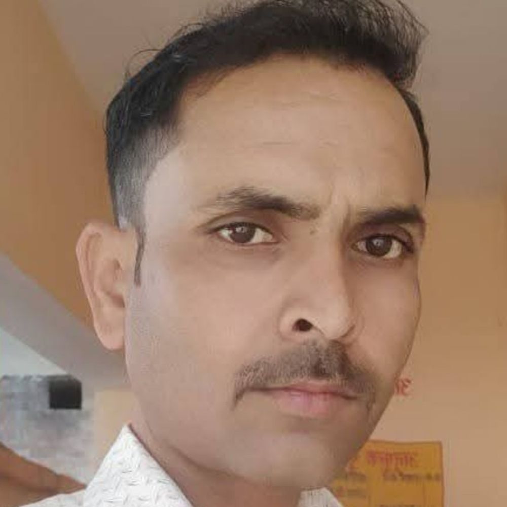 शिक्षामित्र ने तमंचे से गोली मारकर किया सुसाइड:प्रतापगढ़ में घर के कमरे में मिला शव, डियोग्राफी के साथ शव का पोस्टमार्टम