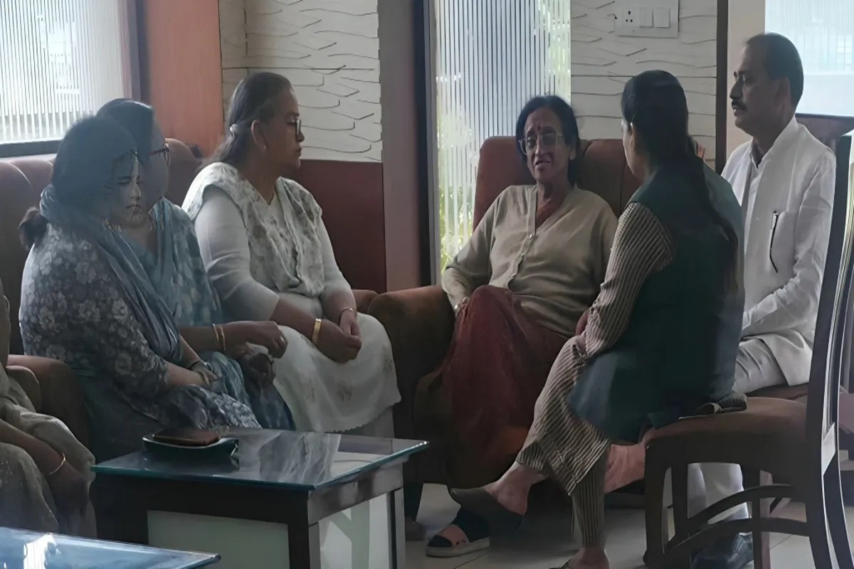 Rita Bahuguna Joshi: प्रयागराज में शोक की लहर: पूर्व सांसद रीता बहुगुणा जोशी के पति पी.सी. जोशी का निधन