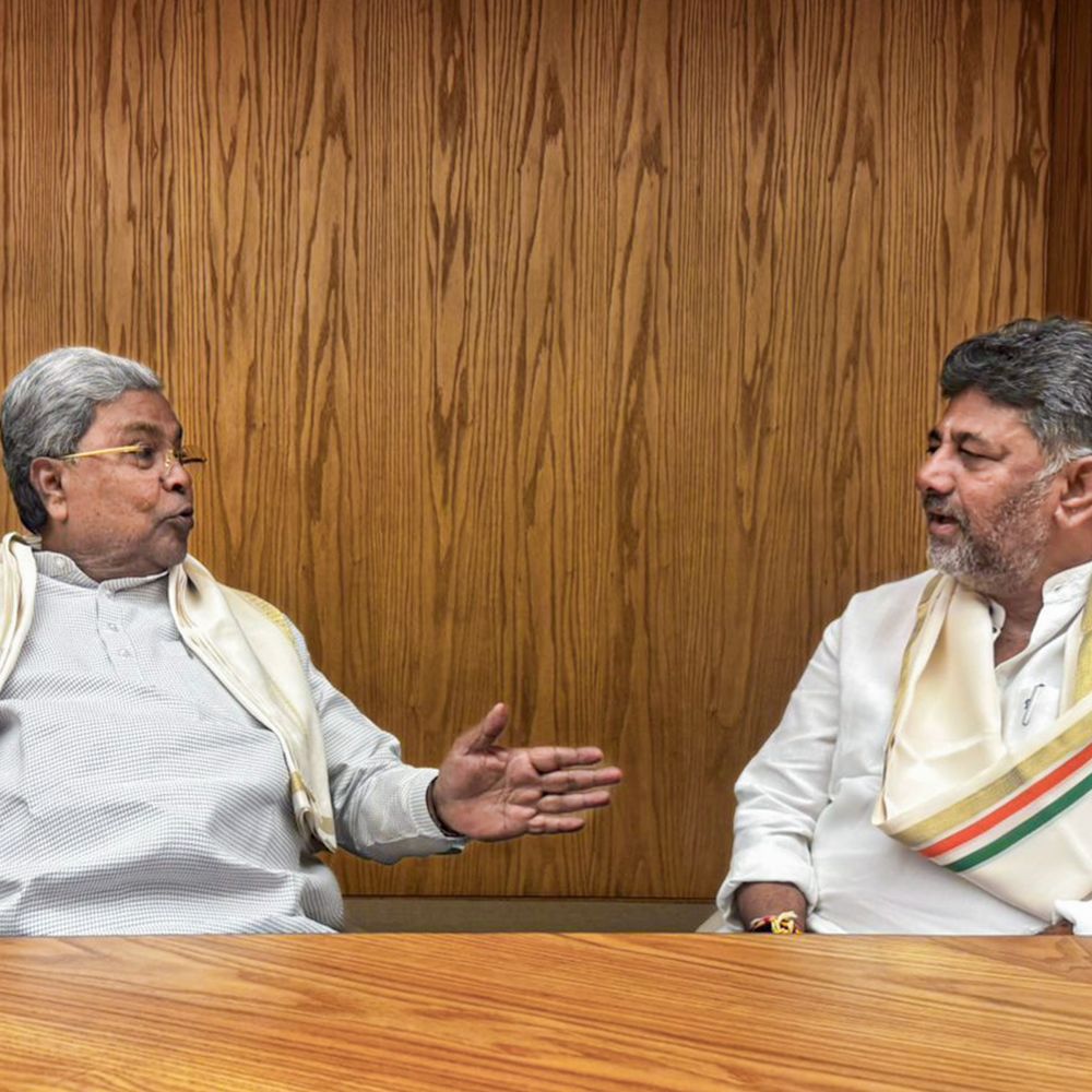 दावा- कर्नाटक CM सिद्धारमैया कल इस्तीफा दे सकते हैं:मंत्रियों को ब्रेकफास्ट पर बुलाया; कांग्रेस की डीके शिवकुमार को मुख्यमंत्री बनाने की तैयारी
