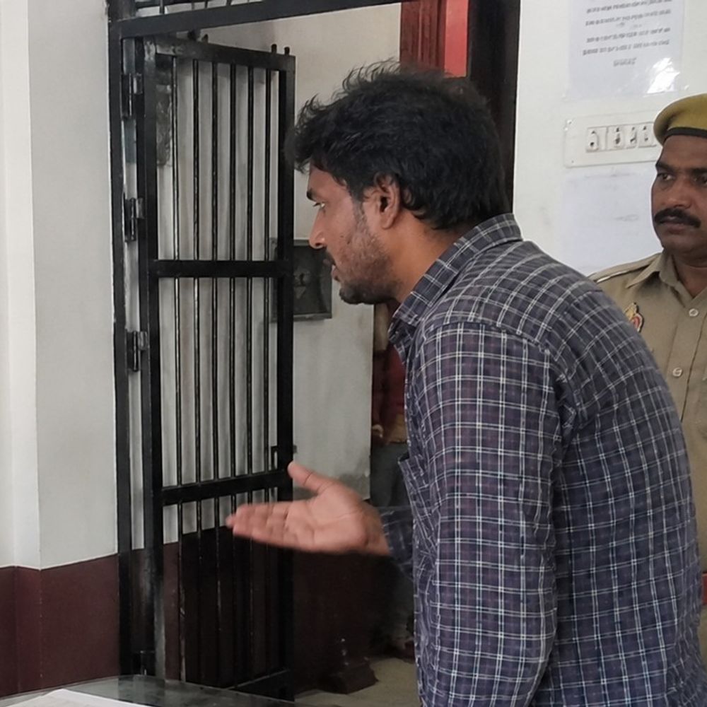 मेरठ में महिला दरोगा को परेशान करने वाला युवक:गिरफ्तार, शांतिभंग में भेजा जेल