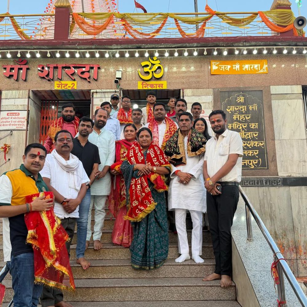 मां शारदा मन्दिर पहुंची केंद्रीय मंत्री सावित्री ठाकुर:कुपोषण से मौतों पर बोलीं- हर मौत की वजह एक ही बीमारी नहीं हो सकती